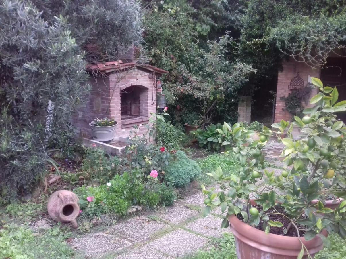 Casa Patti Alle Porte Di Siena Luaran gambar